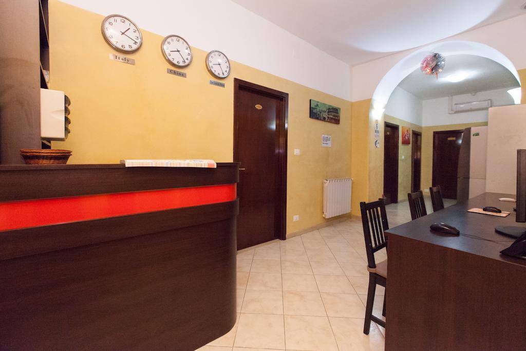 Hotel Friend House Rzym Zewnętrze zdjęcie