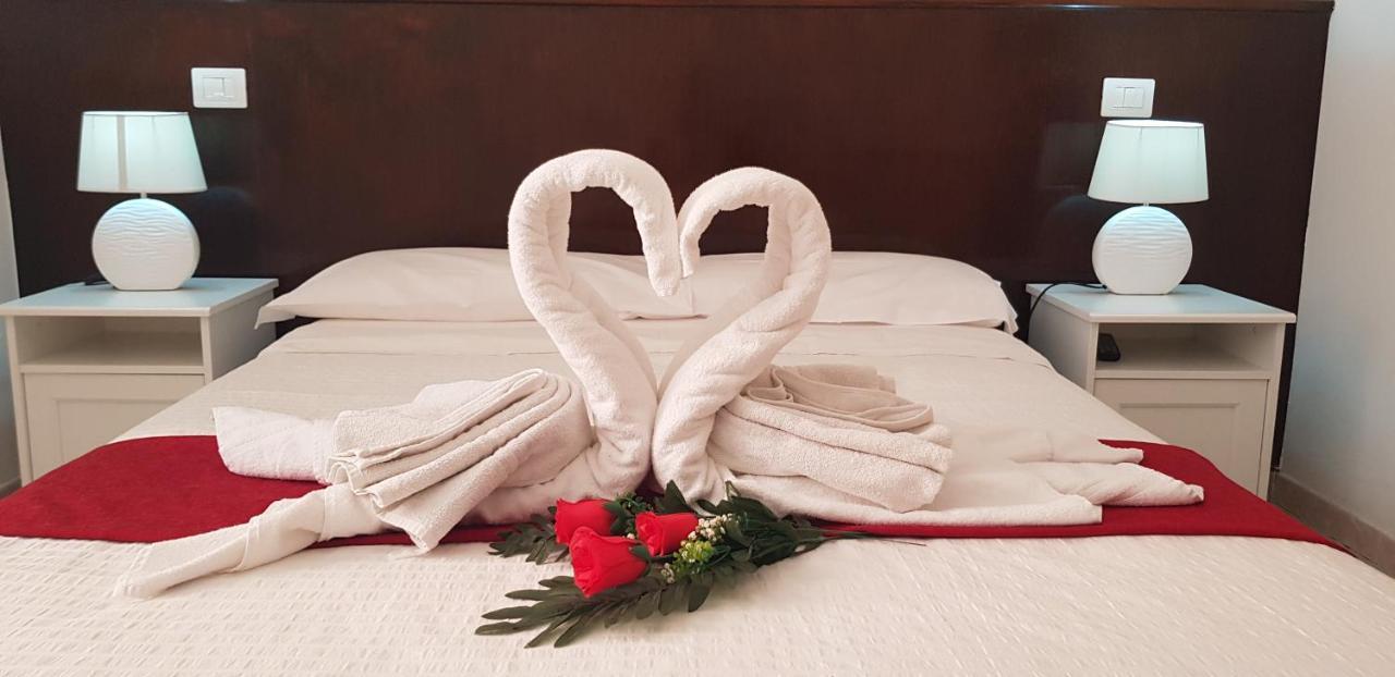 Hotel Friend House Rzym Zewnętrze zdjęcie